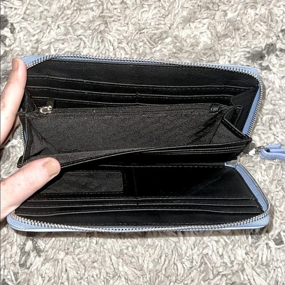 Steve Madden Zip Around Wallet/Wristlet/Clutch - Picture 5 of 5